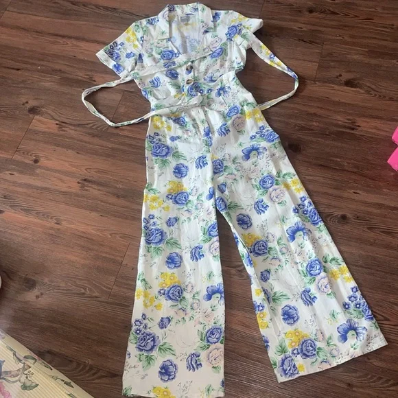 ASOS DESIGN cotton/linen floral print button front collar jumpsuit,Vintage look! - Picture 4 of 10